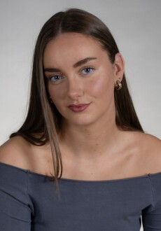 Molly Durack thumbnail